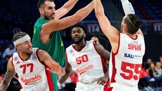 Baheehir Koleji yarn Aris deplasmannda