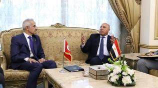 Bakan Uralolu, Msr Ulatrma Bakan El-Vezir ile grt