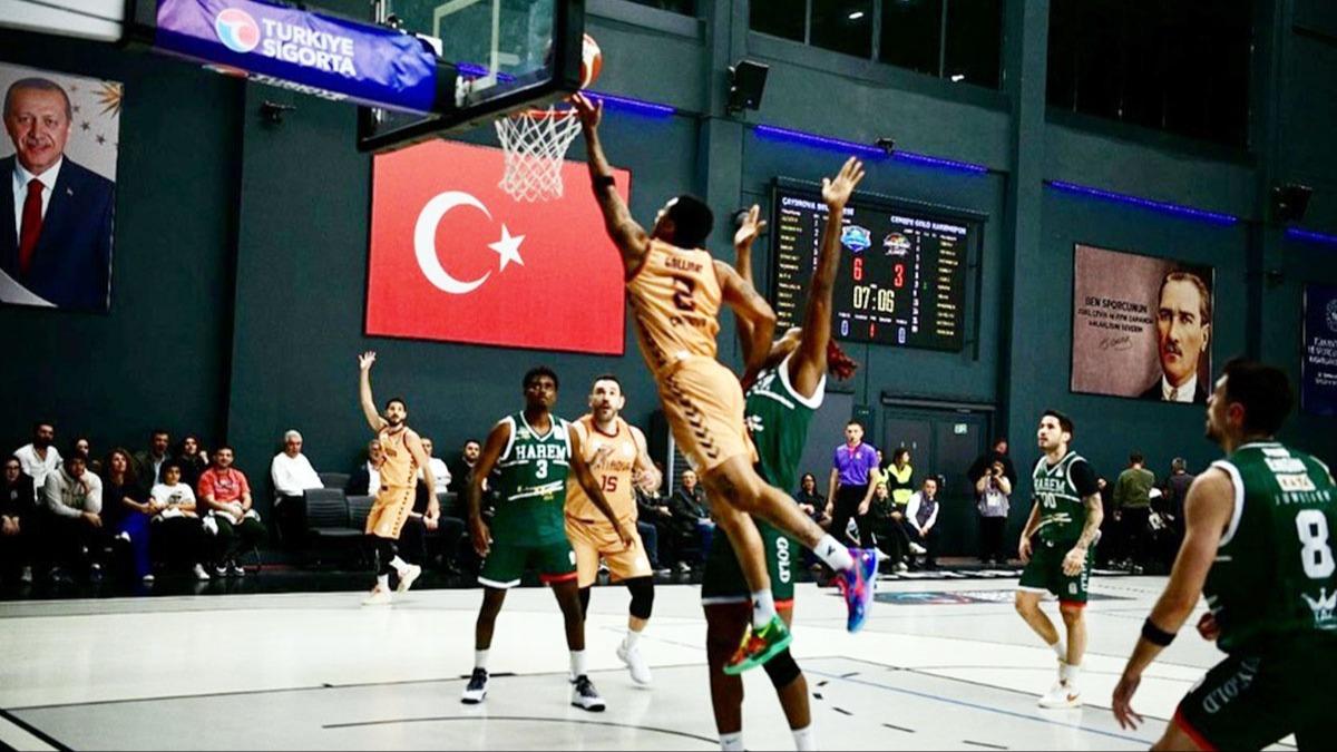 ayrova Belediyesi yenilmezliini srdrd