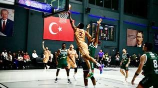 ayrova Belediyesi yenilmezliini srdrd