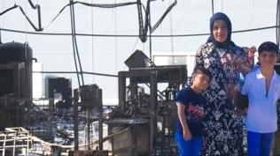 Parfüm tesisinde ölüme mahkum edildiler: Birbirlerine sarılarak ölmüşler