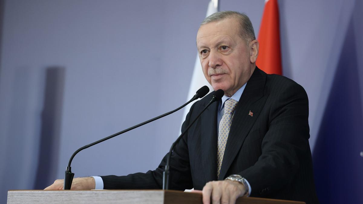 Grcistan'da den MSB ua! Cumhurbakan Erdoan: Rabbim ehitlerimize rahmet eylesin