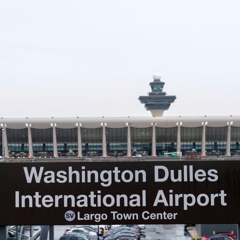 Havalimannda faciadan dnld: 18 yolcu yaral