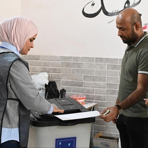 Irak'ta seim heyecan! Katlm oran yzde 55'i geti