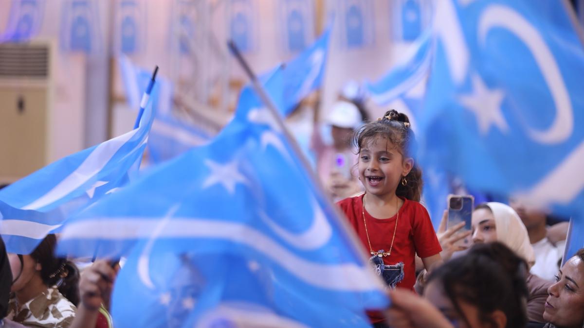 ITC bakanndan Trkmenlere sandk ars