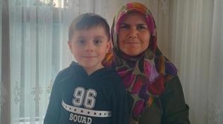 Annesiyle kaybolan 5 yandaki Osman'dan ac haber