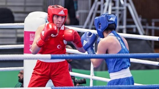 Milli boksrlerden Riyad'da 6 madalya