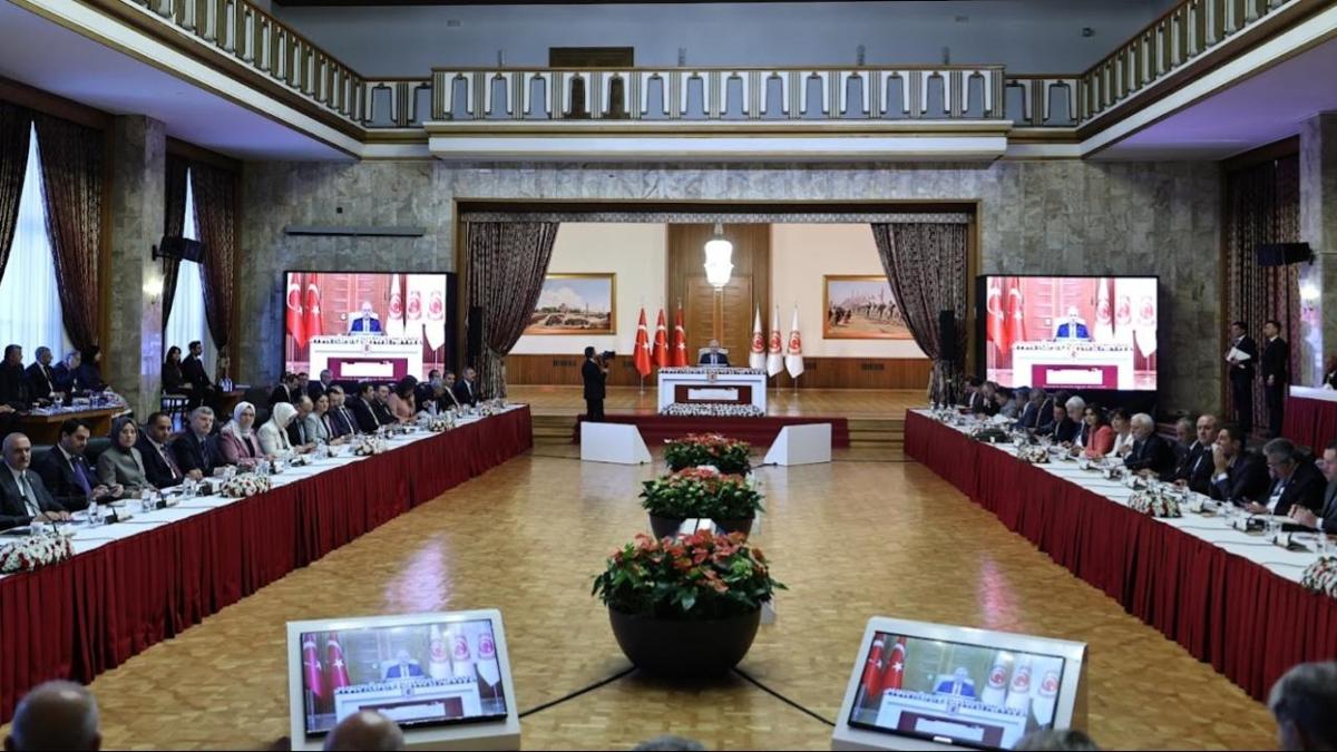 TBMM duyurdu: Milli Dayanma, Kardeilk ve Demokrasi Komisyonu toplants ertelendi