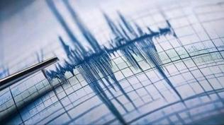 Akdeniz'de pe pee  deprem