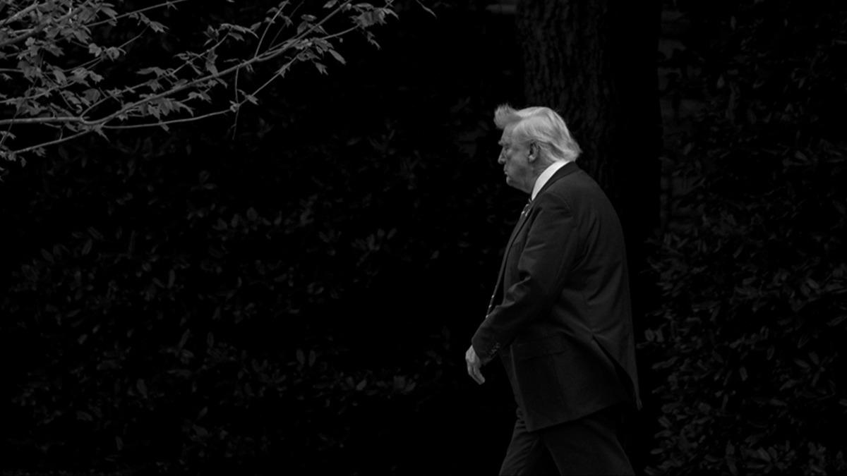 Epstein'n e-postalar ortaya kt! Trump hakknda dikkat eken detay