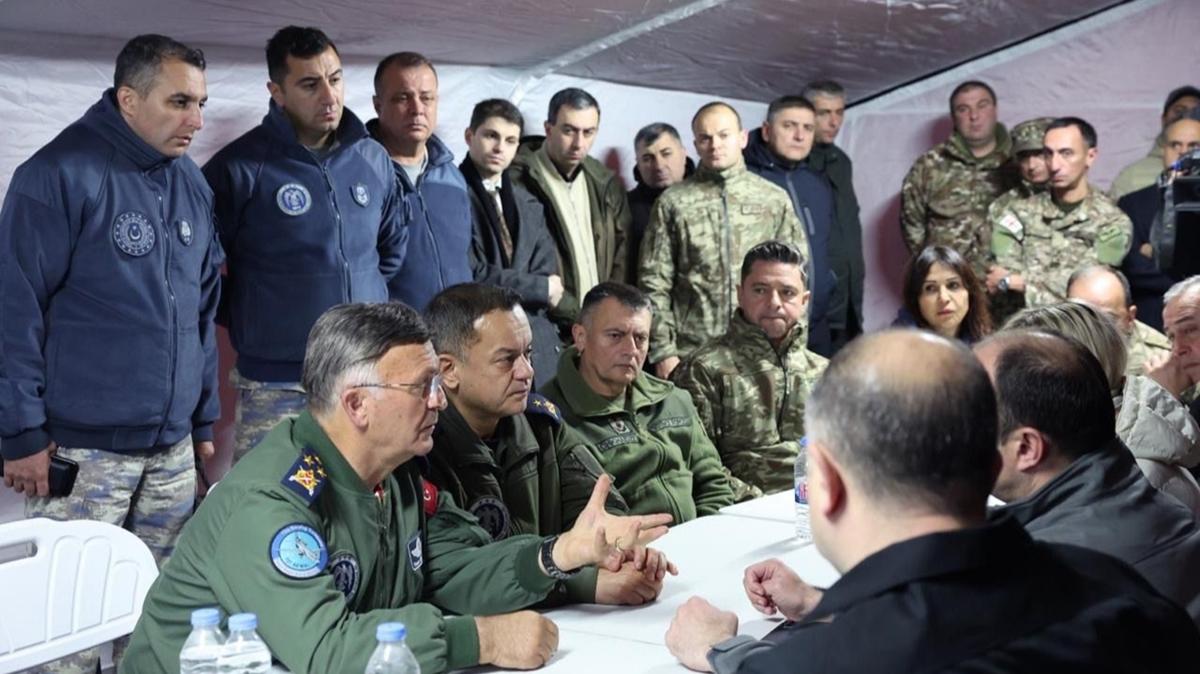 Grcistan'da uak kazas... MSB: Deerlendirme sreci devam ediyor 