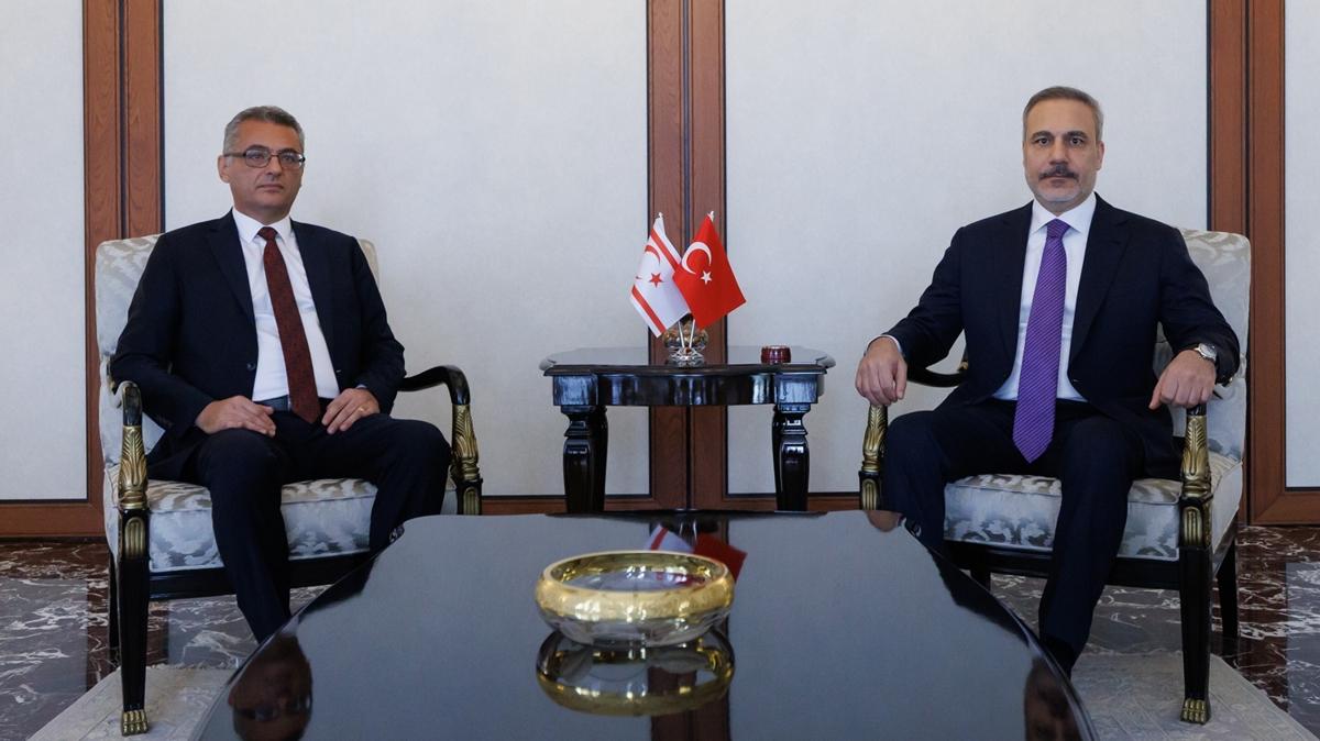 Ankara'da diplomasi trafii: Bakan Fidan, Erhrman ile grt