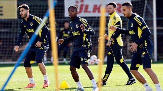 Fenerbahe, aykur Rizespor mesaisinde