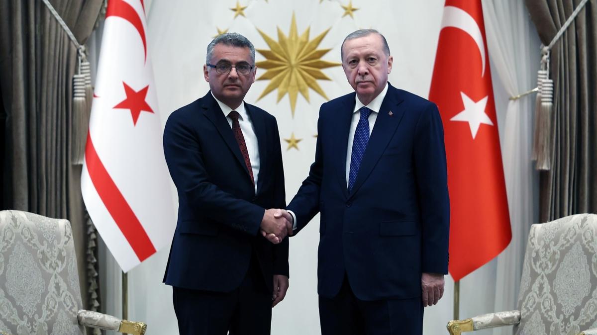 KKTC Cumhurbakan Erhrman Ankara'da! Resmi trenle karland