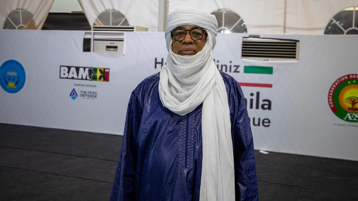 Ortaya konan iradeye vg! Ilyene: Yalanlarla Trkiye'yi caydramadlar