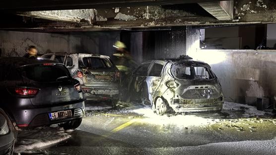 Site otoparknda korku dolu anlar: Aralar yand 18 kii etkilendi