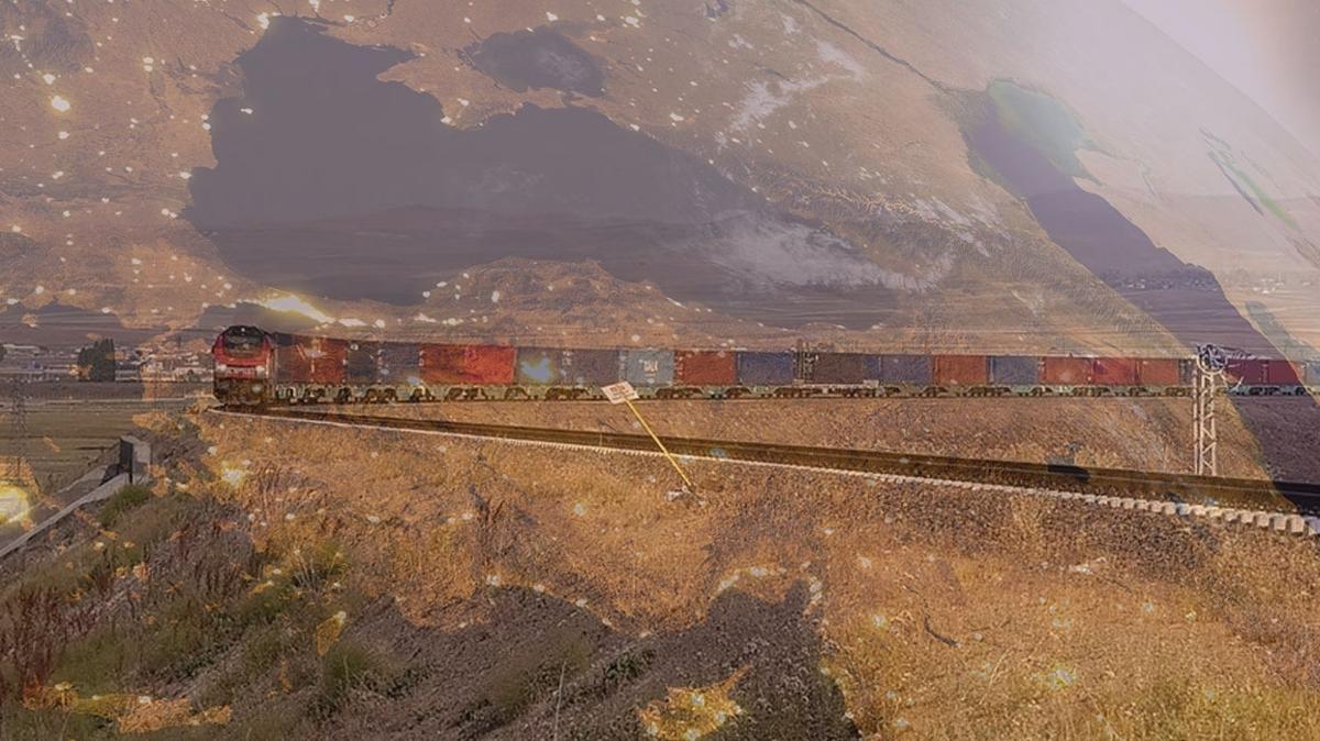 Trkiye ve komu lke kollarn svad: Kritik blgede yk ak iin demiryolu kurulacak