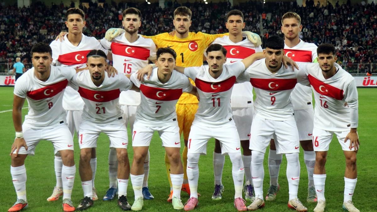 mit Milli Futbol Takm'nn konuu Ukrayna