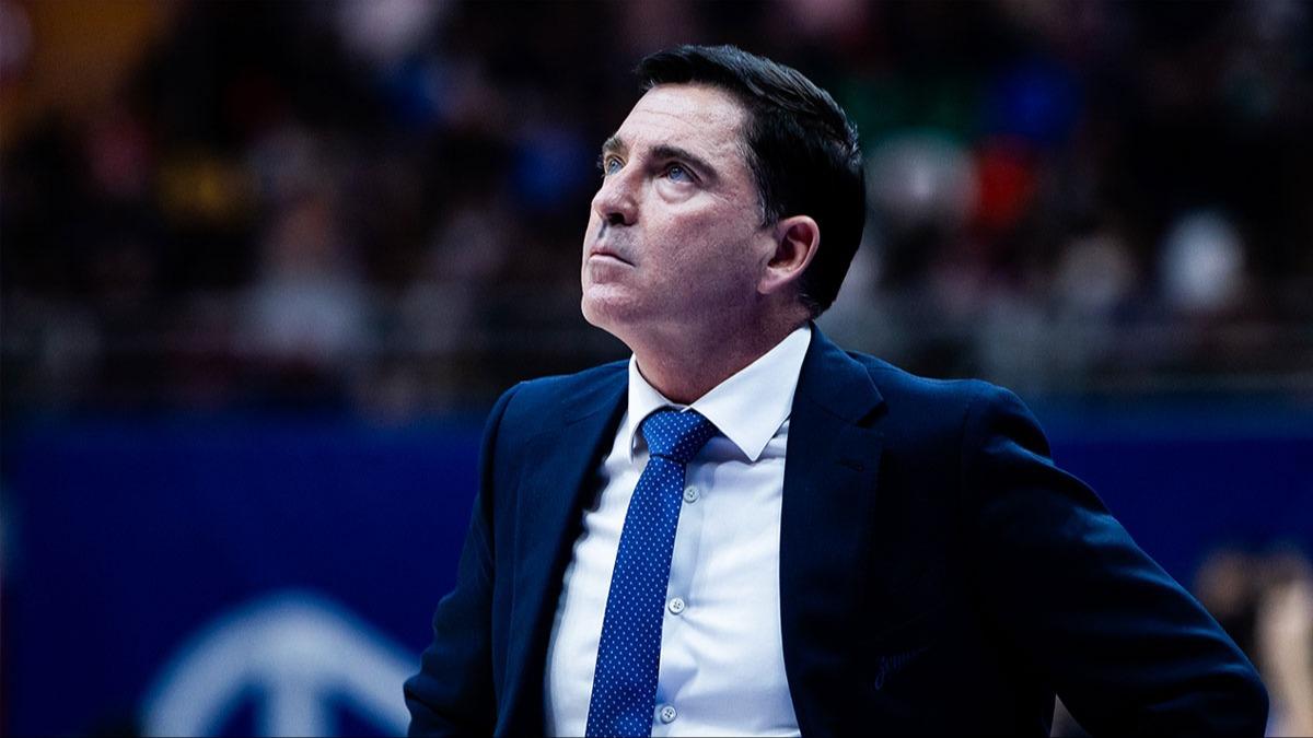Xavi Pascual 9 yl sonra yeniden Barcelona'da