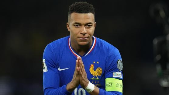 Kylian Mbappe, Cristiano Ronaldo ve Lionel Messi'yi sollad