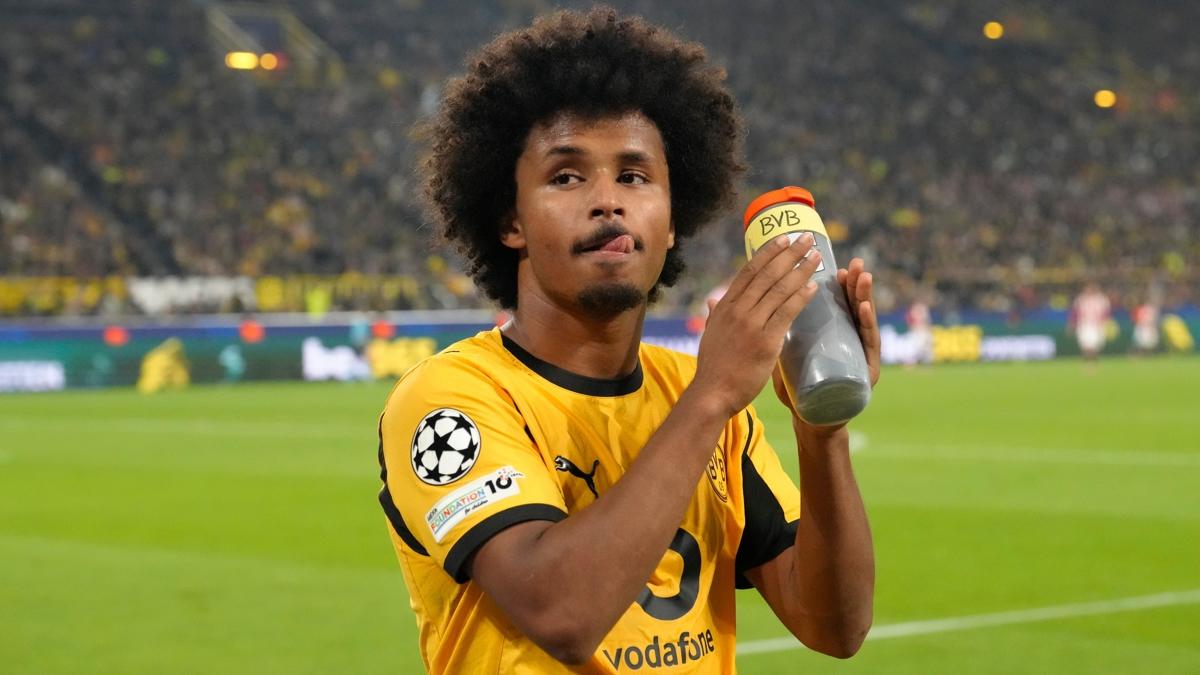 Manchester United, Karim Adeyemi iin harekete geti