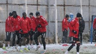 Sivasspor, Esenler Erokspor deplasmanına hazırlanıyor