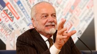 De Laurentiis'ten UEFA ve FIFA'ya eletiri