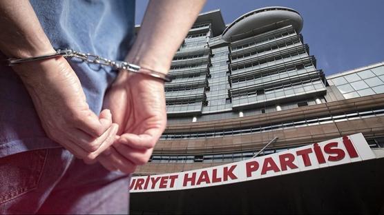 Eski CHP'li başkana rüşvet soruşturması: Gözaltına alındı