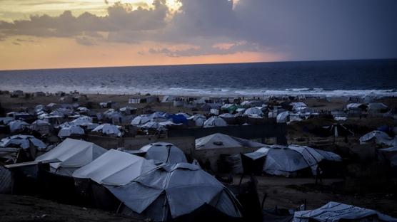 Gazze'de adrlar kyor... Hkmet: 250 bin adra ihtiya var