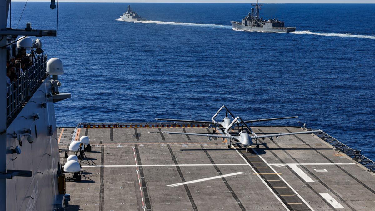 Gkyznde tarihi an! TB3'ten art arda  tam isabet