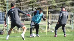 Ümit Milliler, Letonya hazırlığında