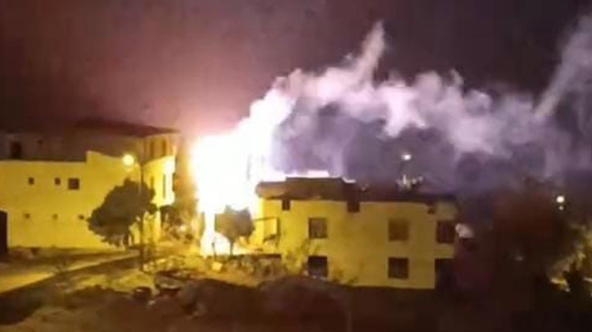 Diyarbakr'da trafo panii: Bir anda bomba gibi patlad