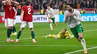 İrlanda, play-off biletini son anda aldı! Troy Parrott'tan hat-trick