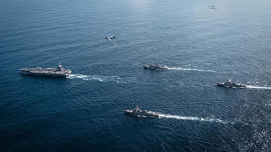 ABD, Doğu Pasifik'te uyuşturucu yüklü olduğu öne sürülen teknenin vurulduğunu açıkladı