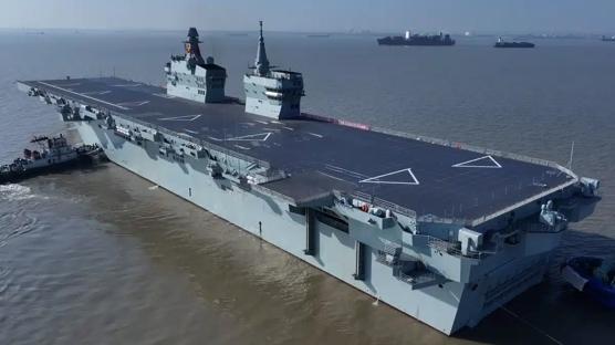 Çin'in İHA taşıyabilen savaş gemisi Sıçuan deneme seyrini tamamladı