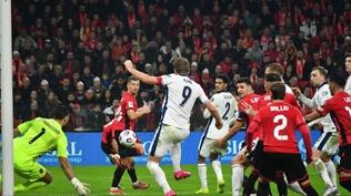 İngiltere, Harry Kane'in golleriyle Arnavutluk'u yendi