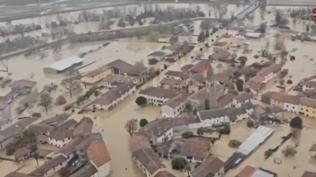 İtalya'da aşırı yağışlar sele neden oldu