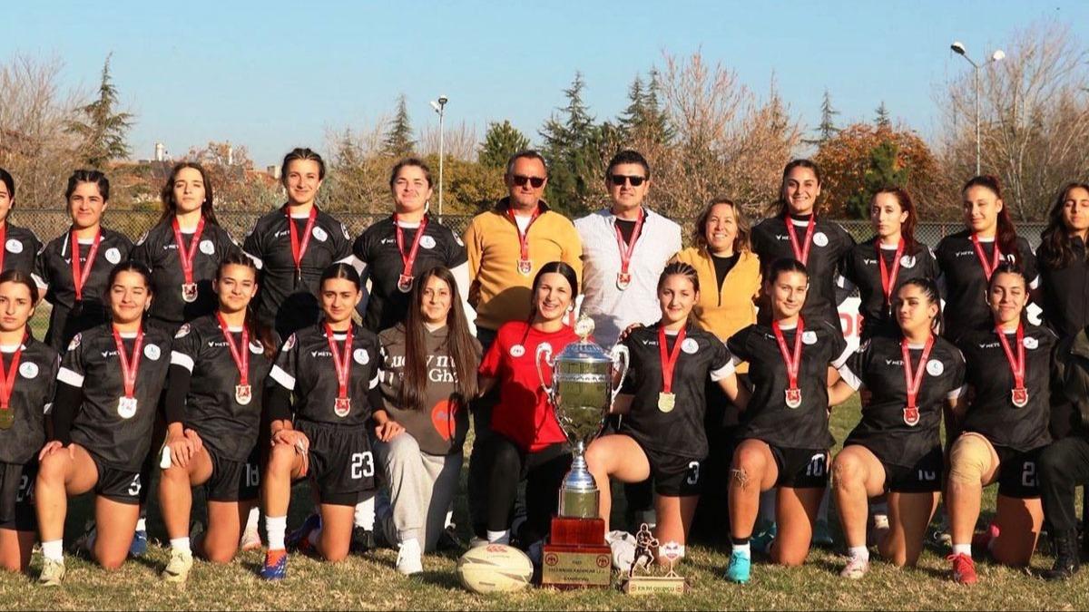 Körfez Gençlerbirliği, ragbide Türkiye şampiyonu oldu