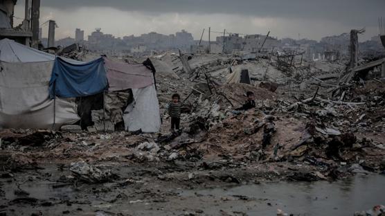 Soykırımcı İsrail ateşkes dinlemiyor: 1'i çocuk 3 Filistinli şehit oldu