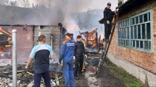 Kazakistan'da aile dramı: 9'u çocuk 12 kişi yanarak can verdi