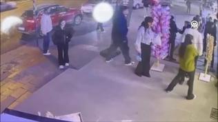 Kuyumcuda feci kaza! zerine vitrin den kii ld