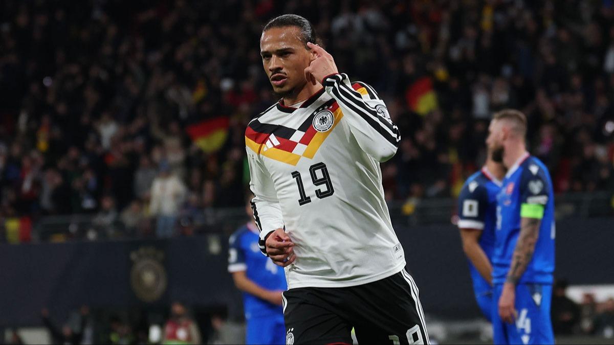 Milli mataki performans gz doldurdu! Almanya'da manetler Leroy Sane iin atld