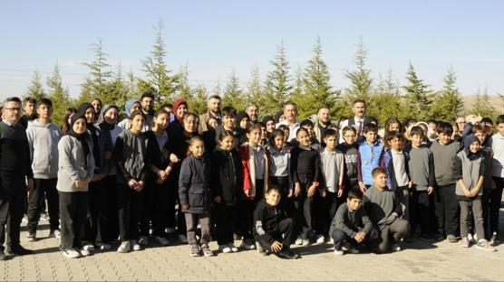 NDER mam Hatipliler Dernei tarafndan Trkiye Yeeriyor Gazze Gleniyor fidan dikimi projesi gerekletirildi