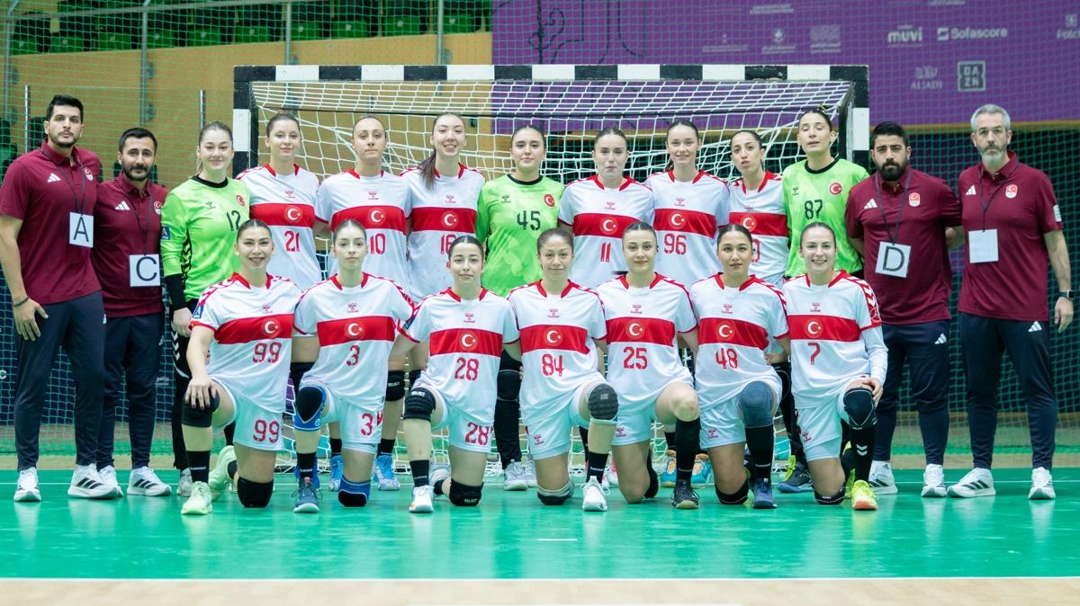 A Milli Kadn Hentbol Takm Riyad'da finalde