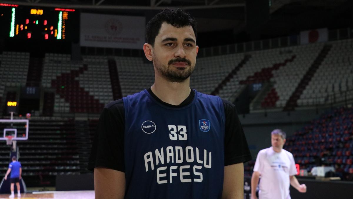 Anadolu Efes'e Erkan Ylmaz'dan kt haber