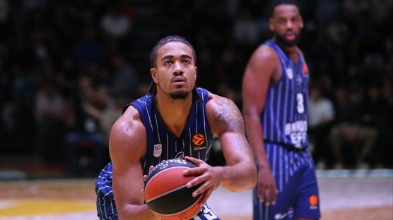 Anadolu Efes'in konuğu Barcelona