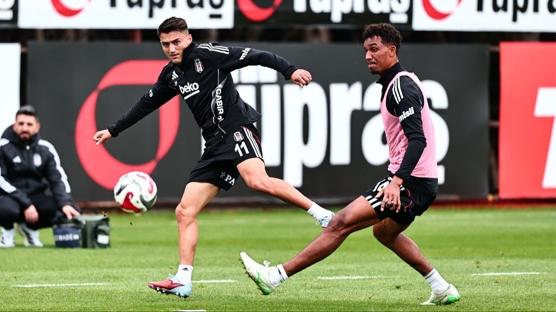 Beikta, Samsunspor mesaisine devam ediyor