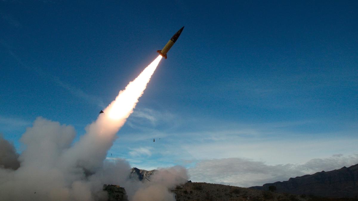 Rus hedeflerine ATACMS darbesi