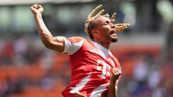 Sacha Boey, Juventus'a nerildi