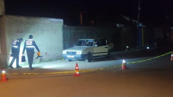 Sokak ortasnda silahl kavga! 1 l